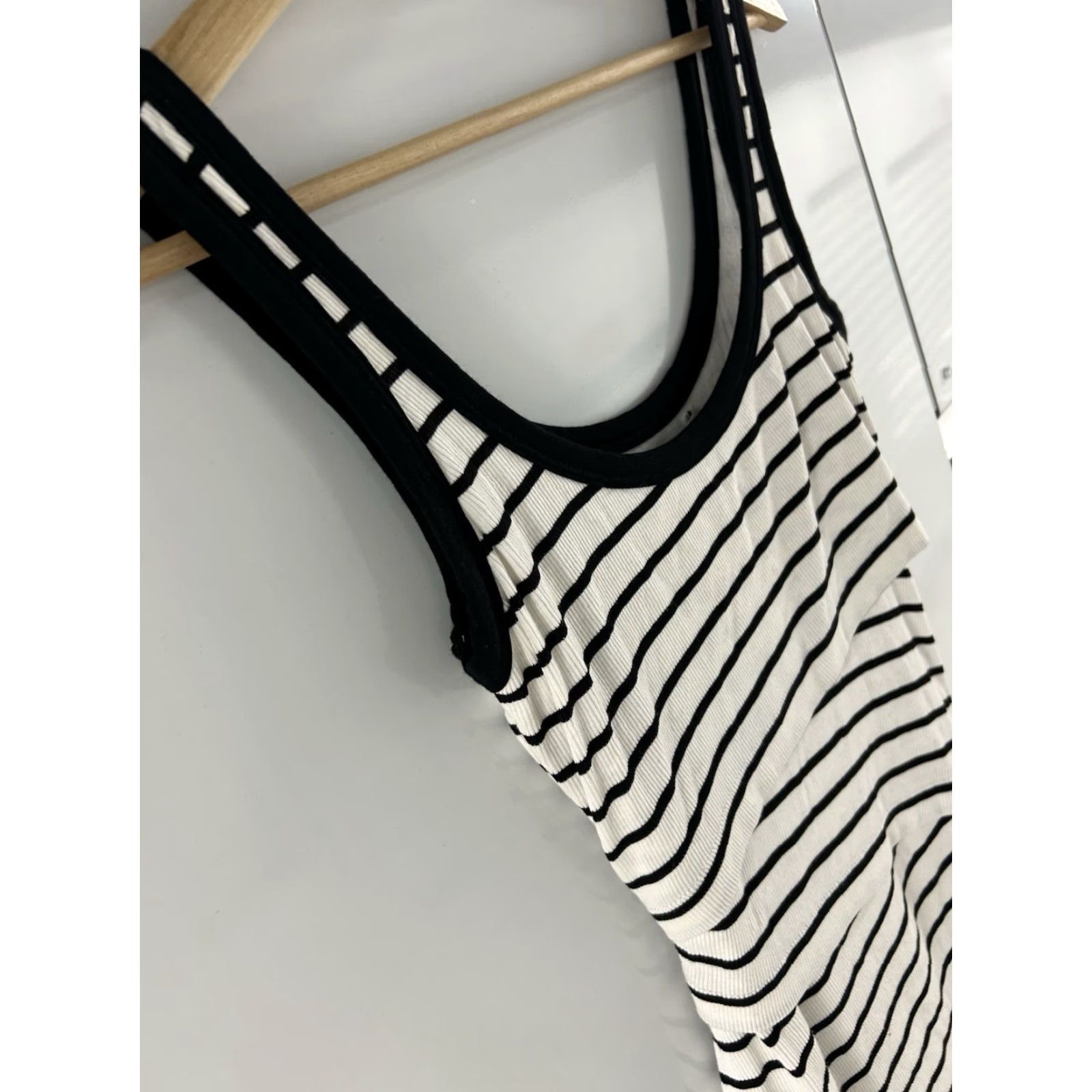 Bailey 44 Women Bailey44 White/Black Stripe Knit Asymmetrical Bodycon Column Dress Size XS Size XS / US 0-2 / IT 36-38 - 4 Thumbnail
