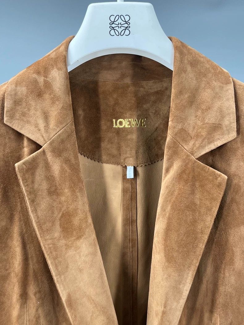 Loewe LOEWE Female camel leather calf leather lapel double rowed Size XXS / US 00 / IT 34 - 2 Thumbnail