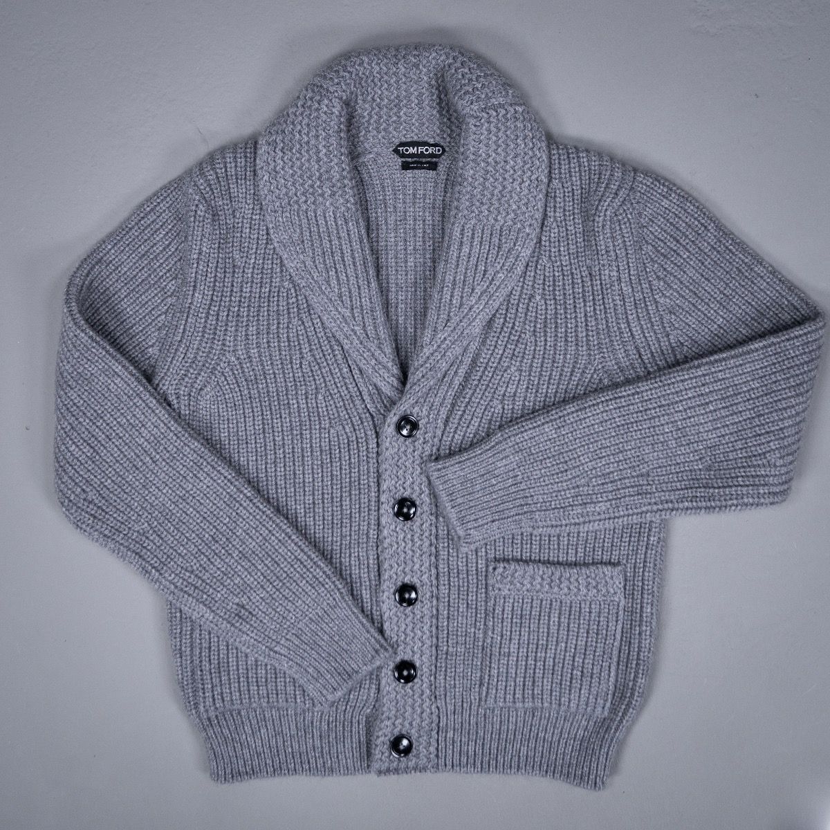 o1a1aor1t0823 Cardigan in Gray