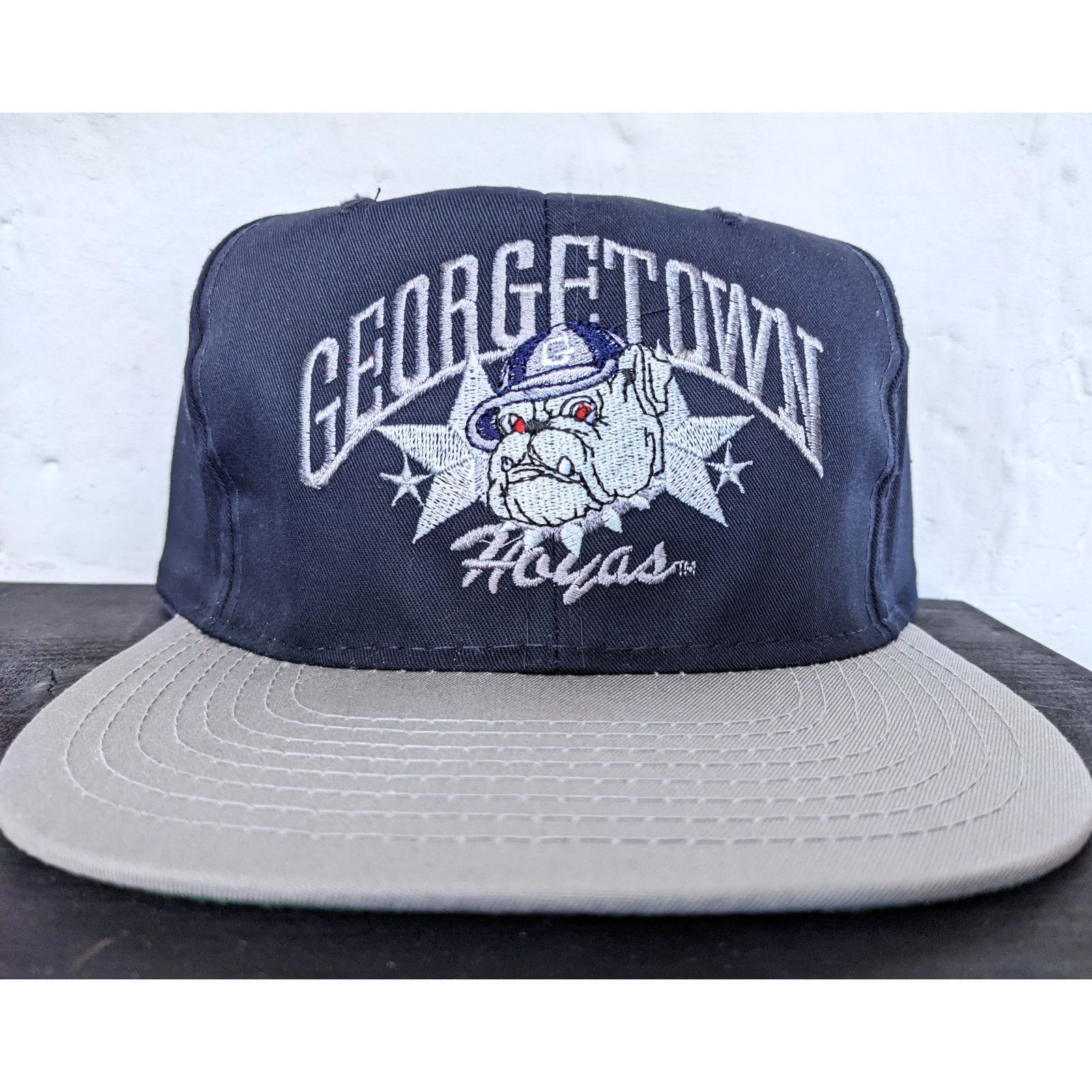 NCAA × Sports Specialties NEW Georgetown Hoyas 90s SPEEDWAY snapback navy gray vtg Size ONE SIZE - 2 Thumbnail