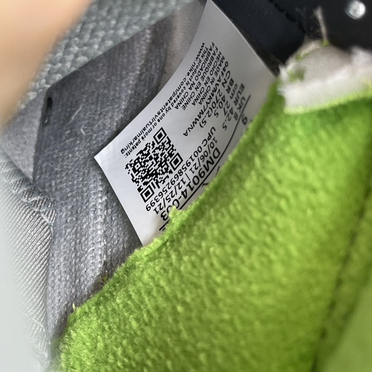 Jordan Brand Air Jordan 5 green bean Size US 9 / EU 42 - 8 Thumbnail