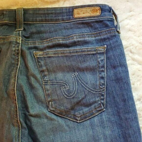 AG Adriano Goldschmied AG Adriano Goldschmied The Stevie Crop Sz 27R Slim Straight Size 27" / US 4 / IT 40 - 6 Thumbnail
