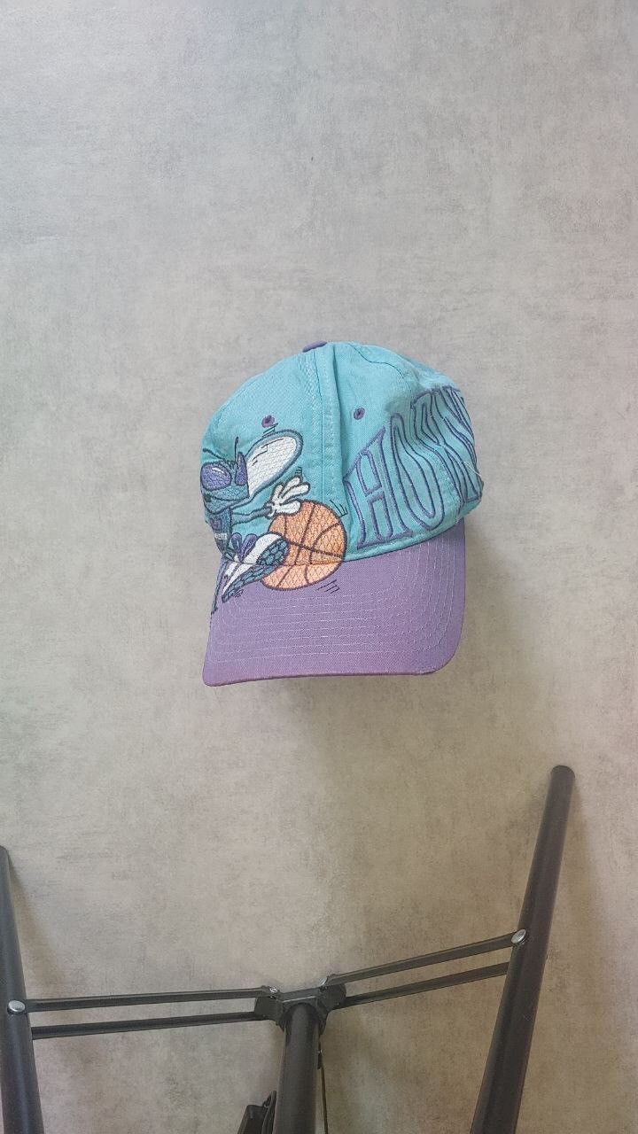 NBA Charlotte Hornets vinatge cap embrioded Size ONE SIZE - 4 Thumbnail
