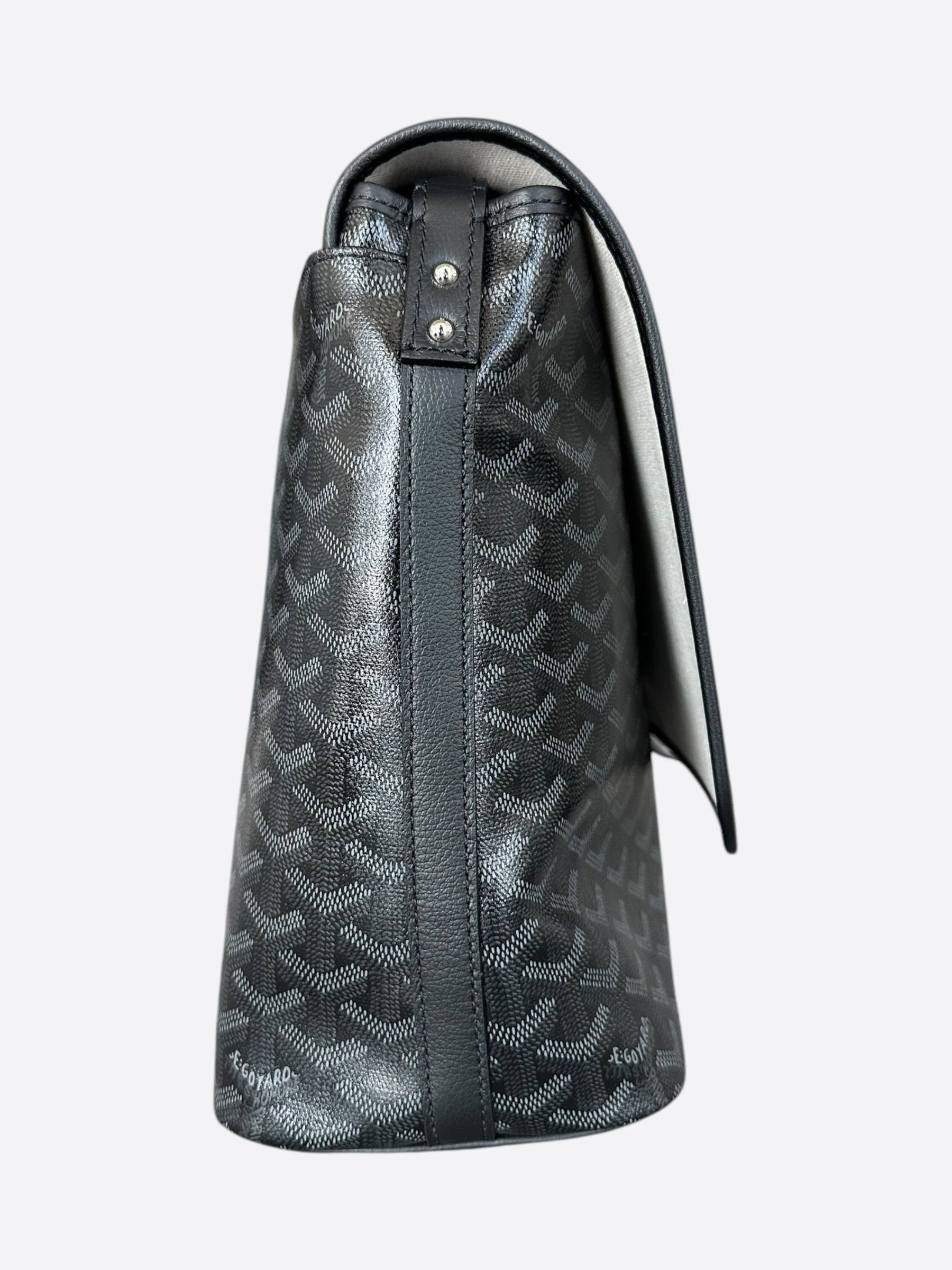 Goyard Goyard Jet Black Capetien MM Messenger Bag Size ONE SIZE - 2 Thumbnail