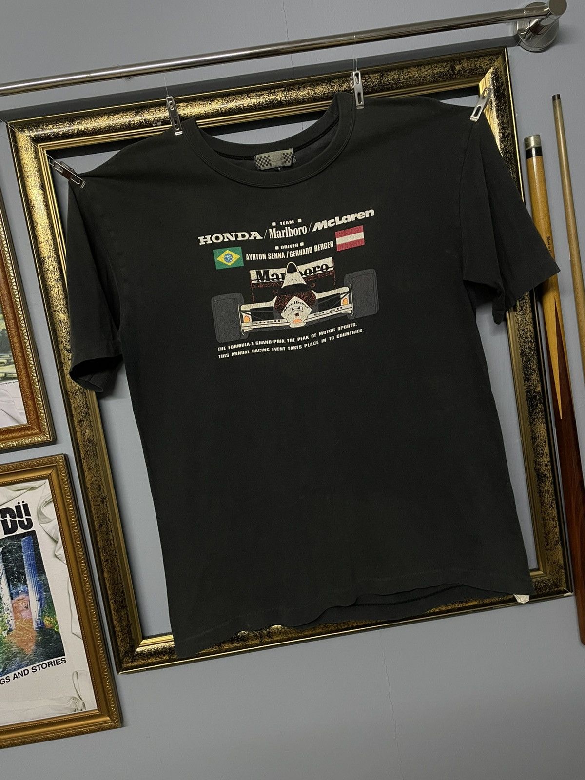 Vintage Vintage 90s Team Marlboro Legend Rider Race Sunfaded Tshirt Size US M / EU 48-50 / 2 - 2 Thumbnail