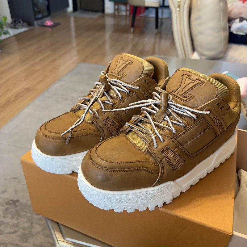 Louis Vuitton Louis Vuitton Trainer Maxi Low Top Casual Shoes 0079 Size US 9 / EU 42 - 1 Thumbnail