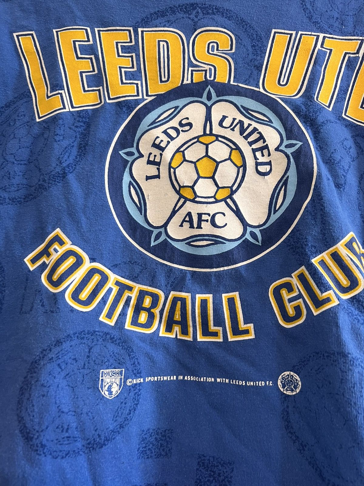 Vintage Very Rare 90s Leeds United Tshirt Vintage Kick Sportswear Size US XL / EU 56 / 4 - 3 Thumbnail