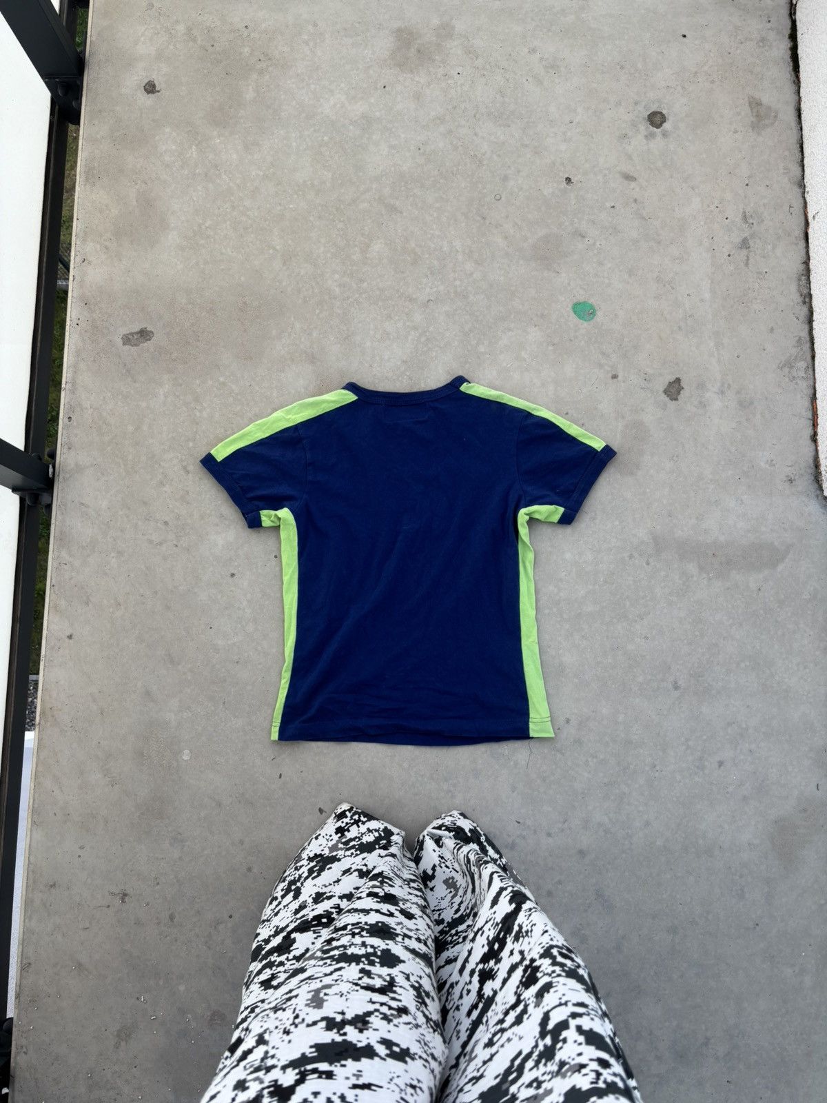 Craig Morrison Vintage cyberdog neon reflective t-shirt Size US XS / EU 42 / 0 - 5 Thumbnail