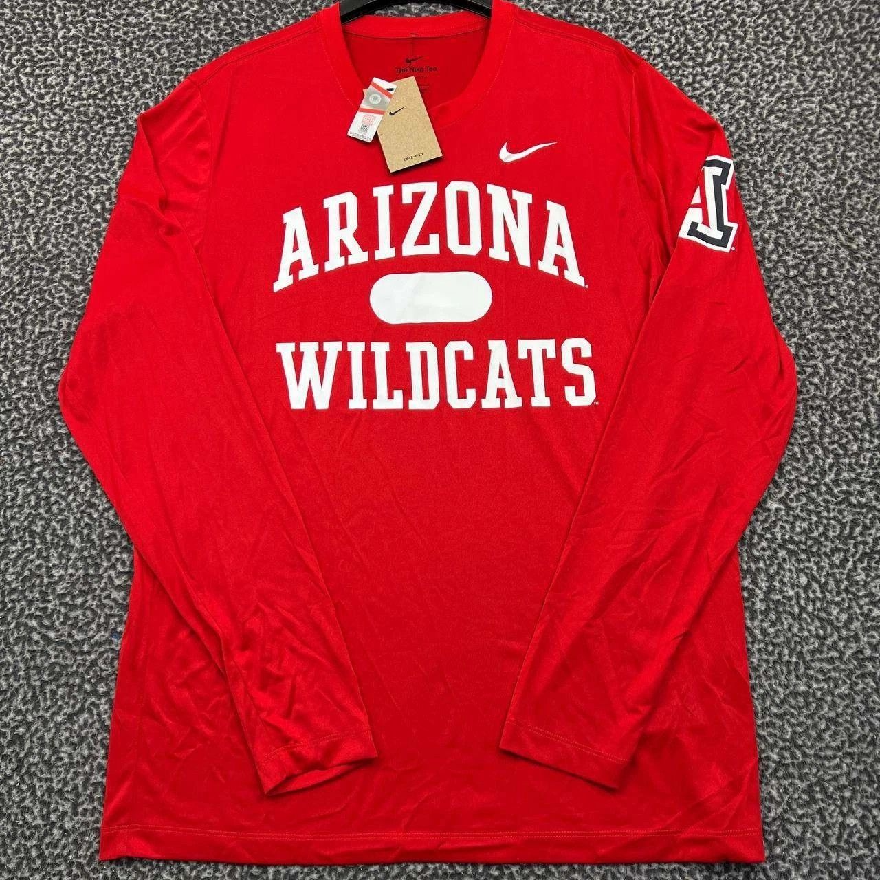 Nike Nike Dri-Fit Shirt Men Arizona Wildcats NCAA Crew Neck New L Size US L / EU 52-54 / 3 - 1 Thumbnail