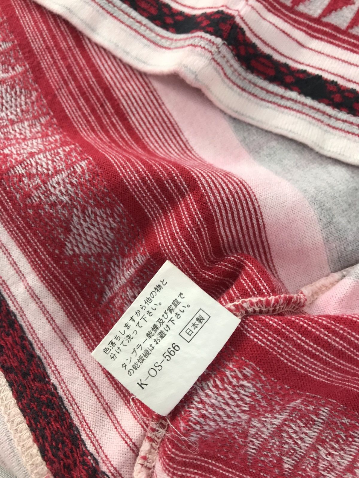 Warehouse 90s Bodies Warehouse Striped Navajo Printed Tee Size US L / EU 52-54 / 3 - 7 Thumbnail