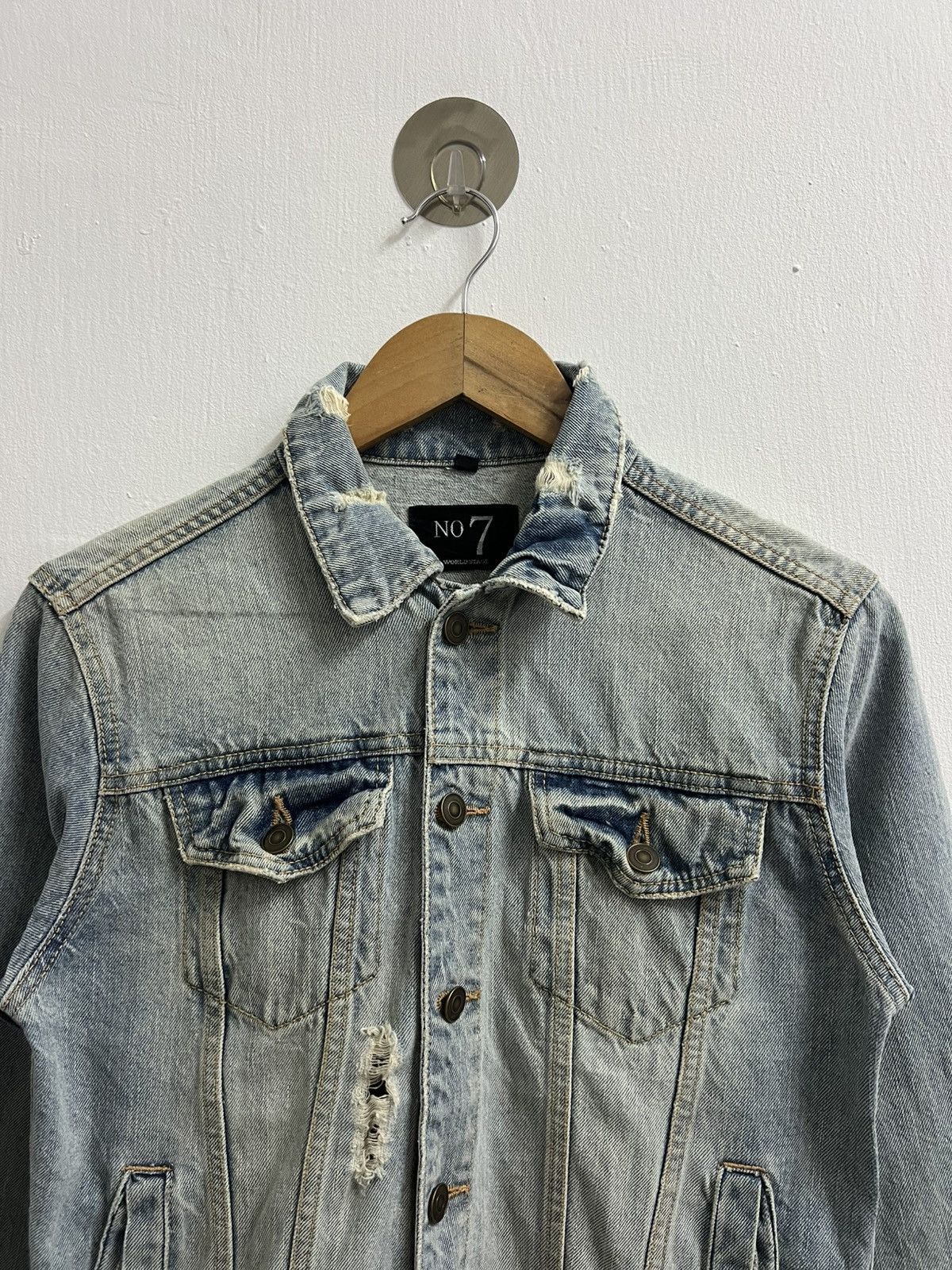 The Unbranded Brand × Vintage No 7 Unbrand Distressed Denim Jacket Size US M / EU 48-50 / 2 - 2 Thumbnail