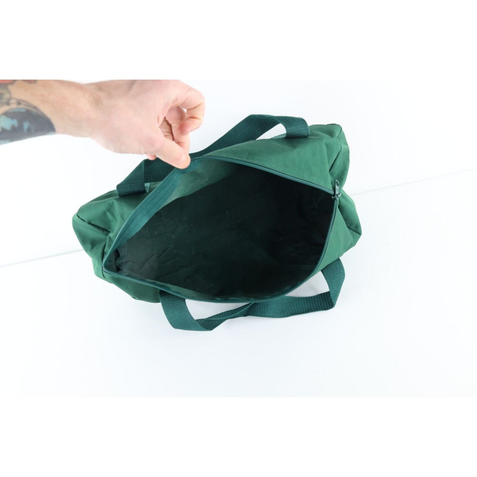 Vintage Vintage 90s Streetwear Blank Handled Duffel Bag Size ONE SIZE - 8 Thumbnail