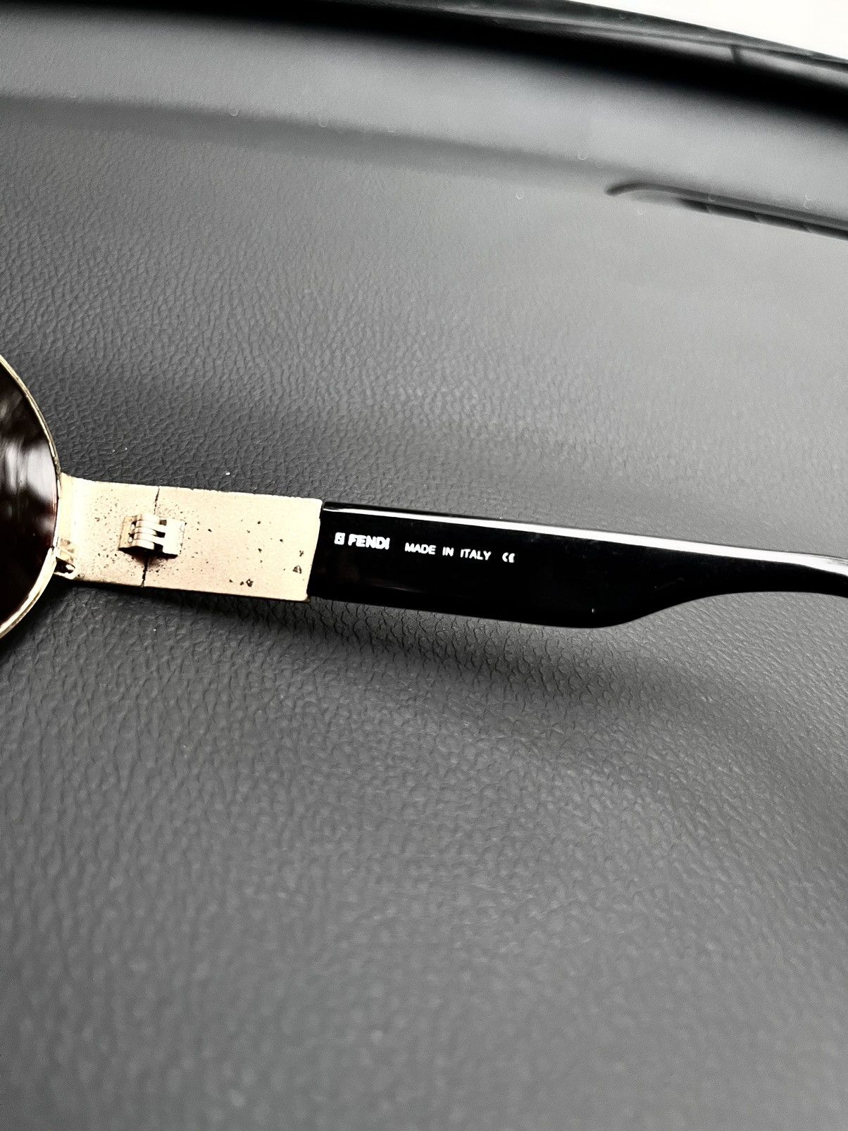 Fendi Vintage Fendi Sunglasses Size 30 - 5 Thumbnail
