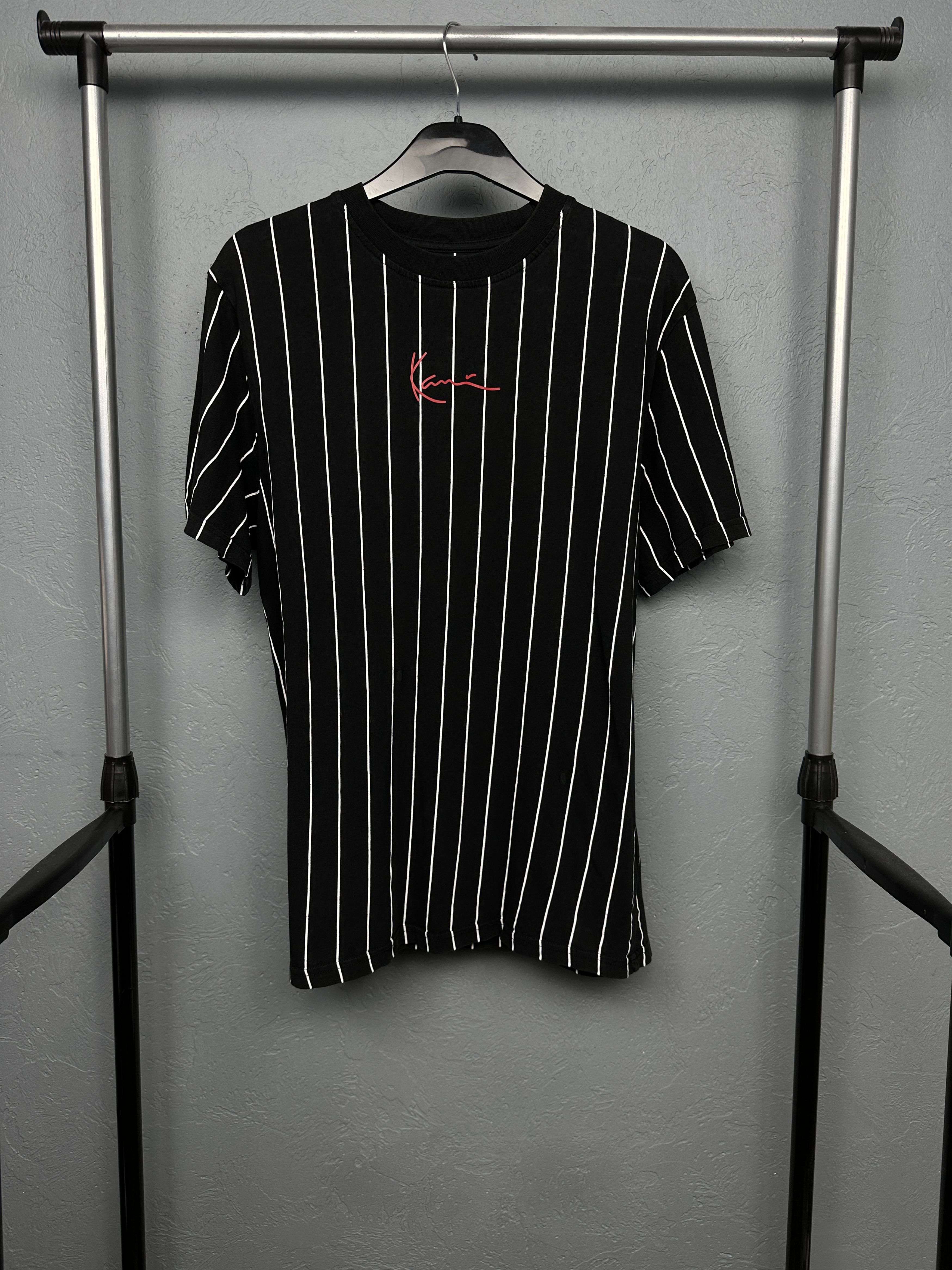 Karl Kani Karl Kani Mens Crew Neck Center Logo T-Shirt Size US S / EU 44-46 / 1 - 1 Thumbnail