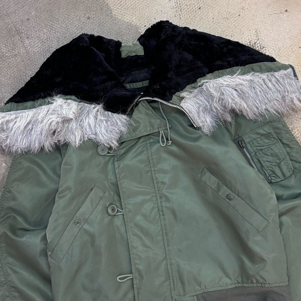 Vintage Vintage 80sN-2B Air Force flight jacket Size US L / EU 52-54 / 3 - 4 Thumbnail