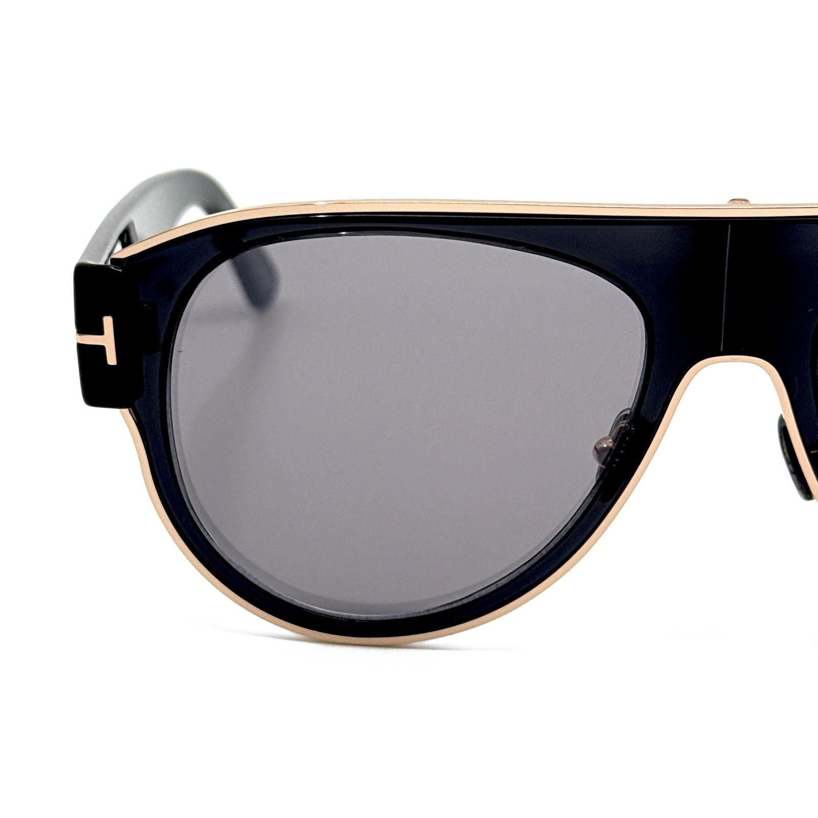Tom Ford New! TOM FORD Lyle-02 Sunglasses TF1074 01C, Authentic Size ONE SIZE - 5 Thumbnail