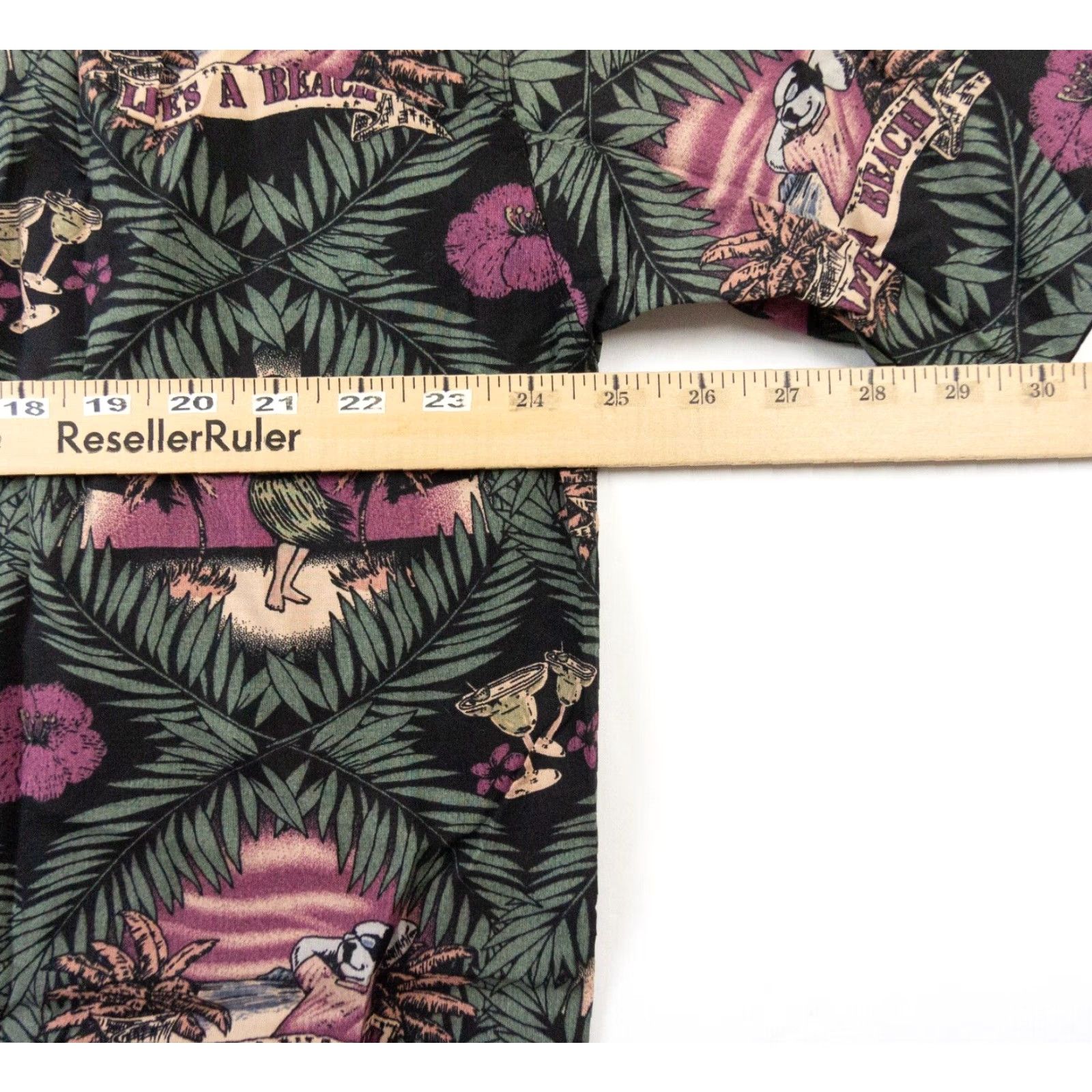 Big Dogs VINTAGE Big Dogs Hawaiian Button Down Shirt Adult XLarge Black Rayon Short Sleeve Mens Size US XL / EU 56 / 4 - 7 Thumbnail
