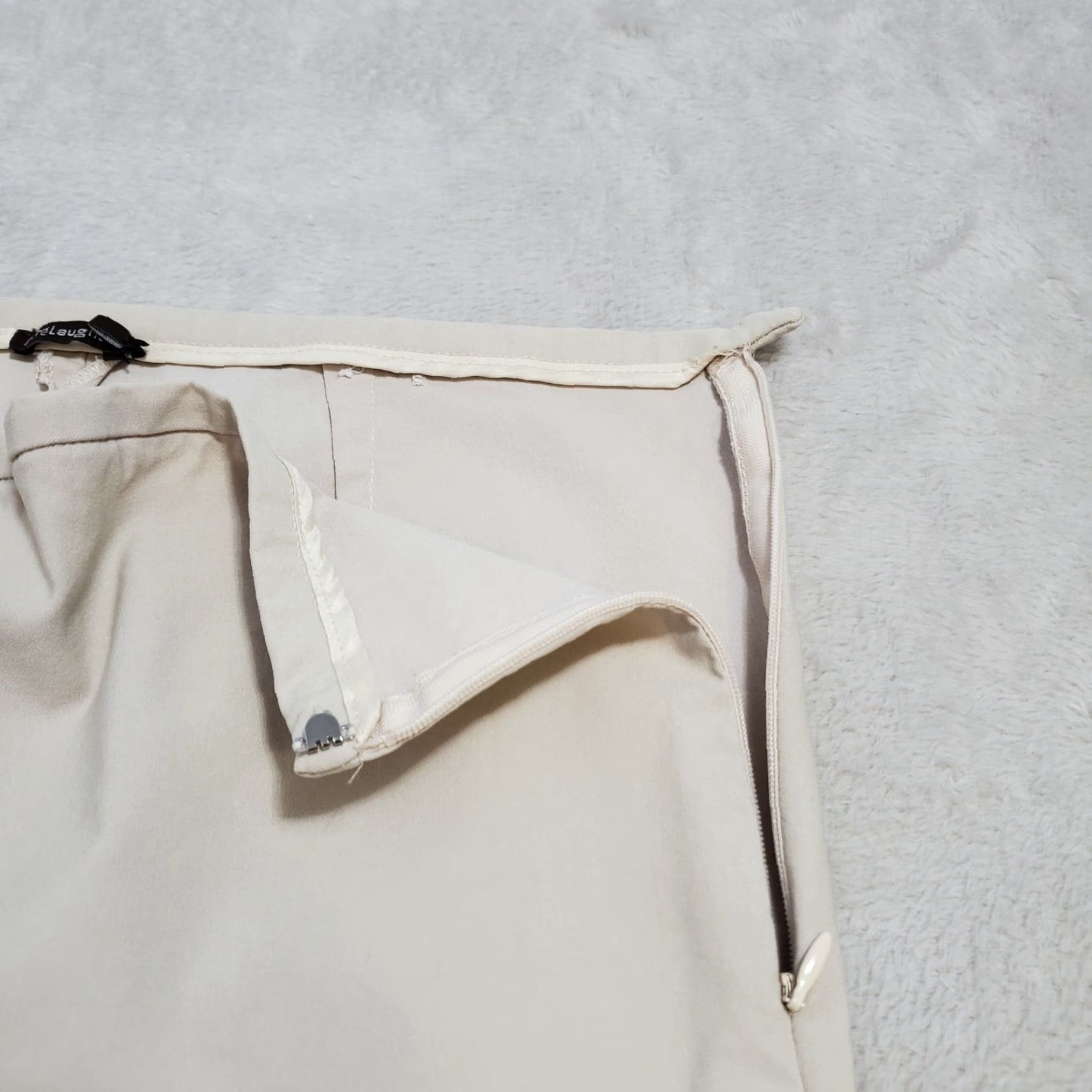 J.McLaughlin J McLaughlin Pants Women Beige Mid Rise Side Zip Stretch Tapered Office Size 6 Size 28" / US 6 / IT 42 - 5 Thumbnail