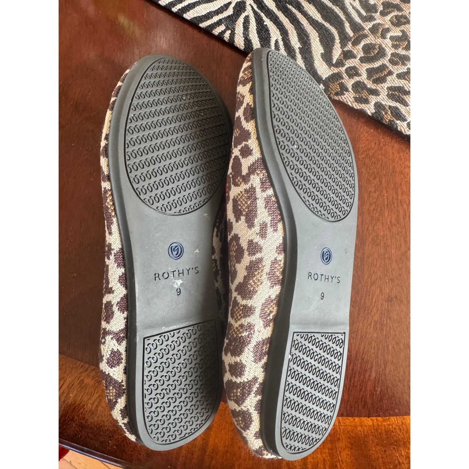 Rothy's Ladies Size 9.5 Rothy's Animal Print Flats Shoes - Worn Once Size US 9.5 / IT 39.5 - 2 Thumbnail