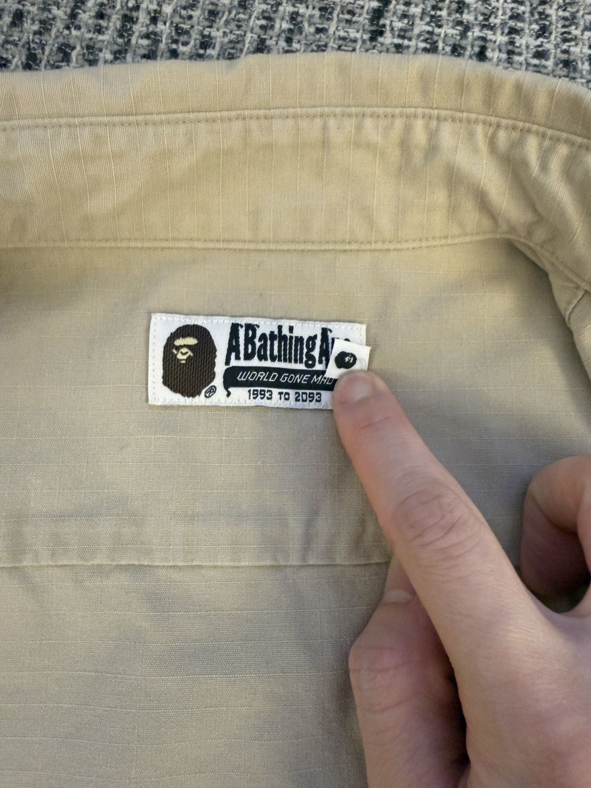 Bape Vintage Bape Short Sleeve Button Up Size US S / EU 44-46 / 1 - 5 Thumbnail