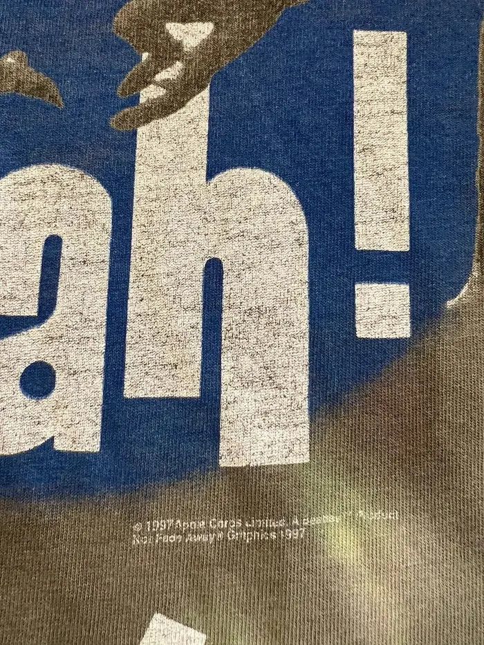 Band Tees Vintage The Beatles 1997 Yeah Yeah Yeah Tie Day Band T-Shirt Size US XL / EU 56 / 4 - 4 Thumbnail