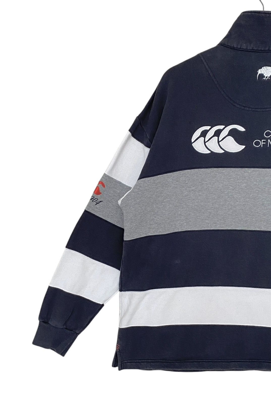 Canterbury of New Zealand × Vintage Vintage Brand Canterbury New Zealand Sweatshirt 1990s Size US L / EU 52-54 / 3 - 5 Thumbnail