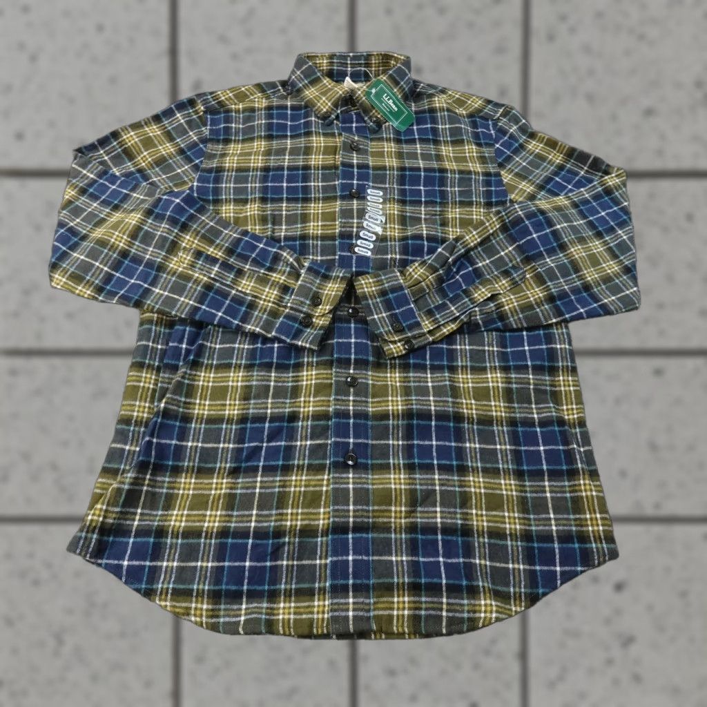 Vintage LL Bean Shirt Mens S Blue Scotch Plaid Flannel Button Up Long Sleeve Hiking Casual Winter Size US S / EU 44-46 / 1 - 1 Thumbnail
