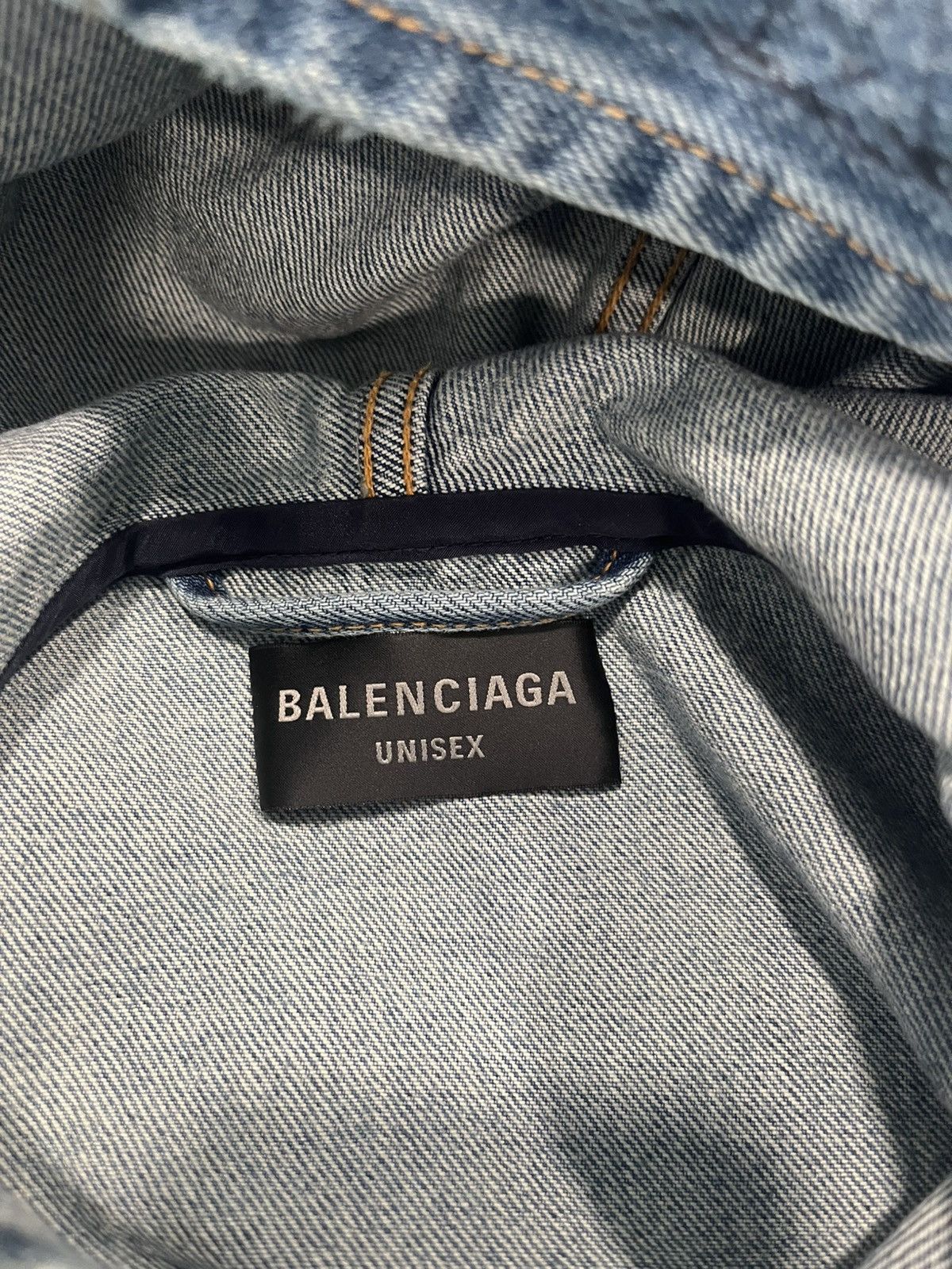 Balenciaga Balenciaga Rhinestone Denim Jacket Size US S / EU 44-46 / 1 - 3 Thumbnail