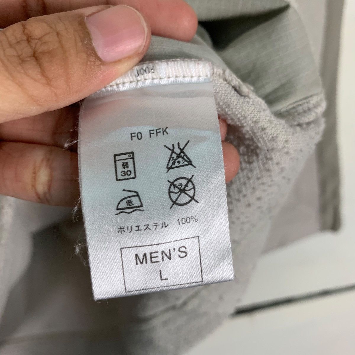 Nike NIKE SMALL LOGO FLEECE PULLOVER SWEATER #0127-C7 Size US L / EU 52-54 / 3 - 13 Thumbnail
