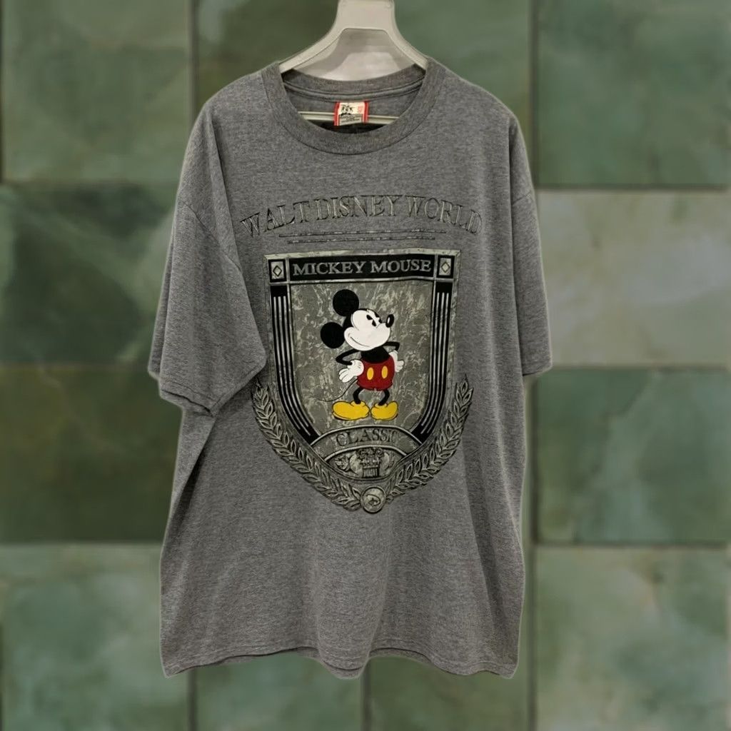 Vintage VINTAGE Disney Designs Mickey Mouse T-Shirt 90s XL Gray Men Adult Shirt, Walt Disney World, 219, 90s Graphic Tee Size US XL / EU 56 / 4 - 1 Thumbnail