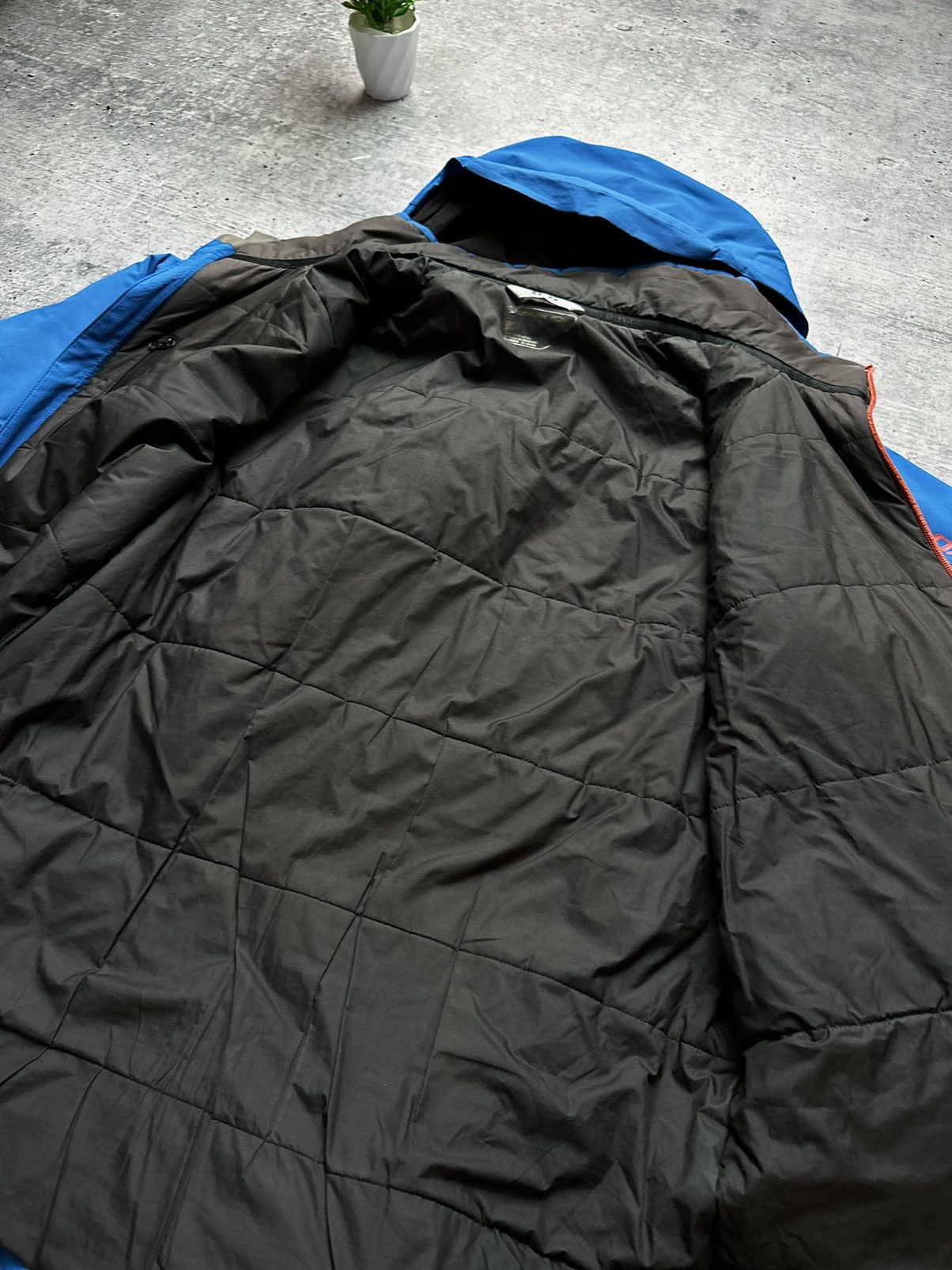Salomon × Vintage Salomon Insulated Mountain Ski Hiking Outdoor Y2K Jacket Size US S / EU 44-46 / 1 - 13 Thumbnail