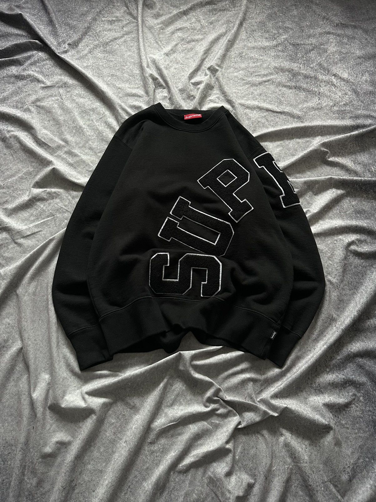 Supreme FW20 Supreme Big Arc Crewneck Chenille Logo Sweatshirt Size US M / EU 48-50 / 2 - 2 Thumbnail
