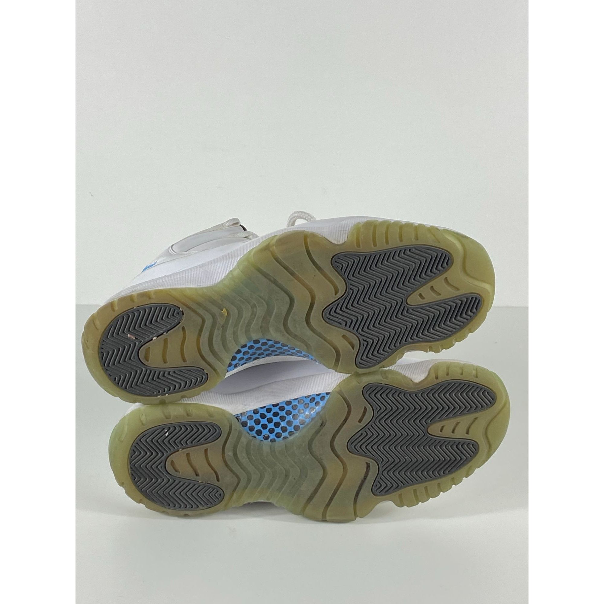 Jordan Brand Air Jordan 11 Retro Legend Blue (2014) Sneakers 378037-117 S Size US 10.5 / EU 43-44 - 6 Thumbnail