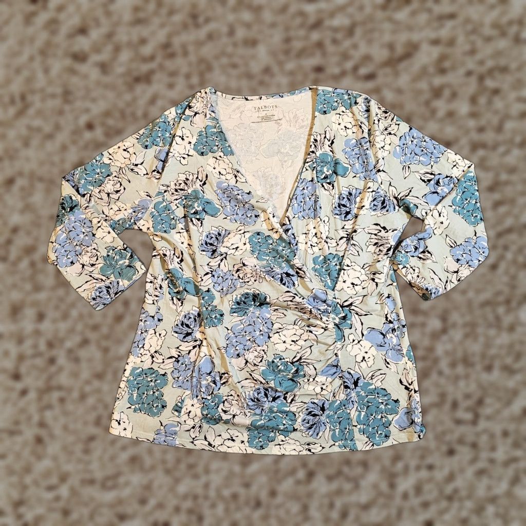 Talbots Talbots Blouse Women 0X Blue Floral V-Neck Faux Wrap 3/4 Sleeve Stretch Career Shirt Size XL / US 12-14 / IT 48-50 - 1 Thumbnail