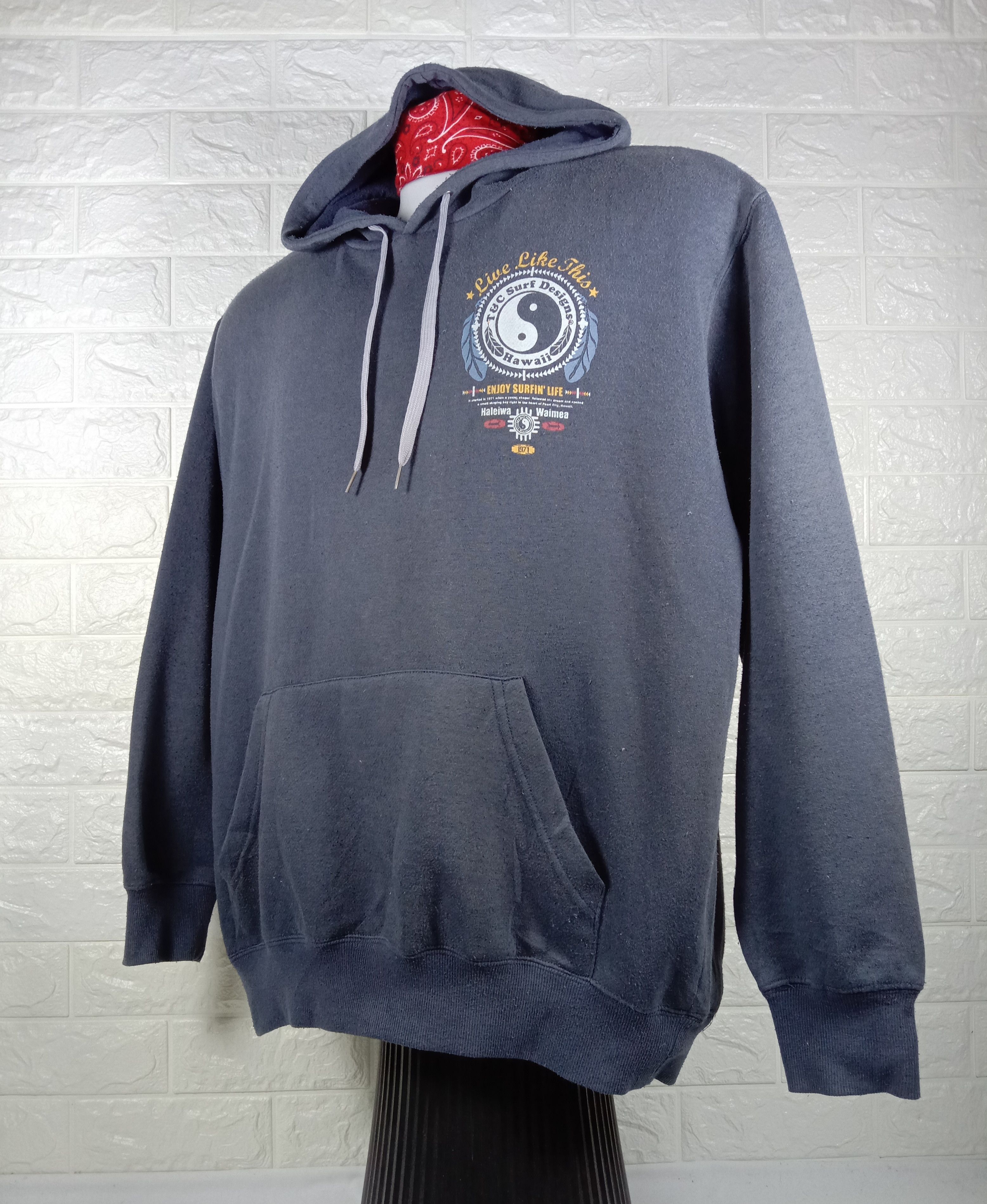 Japanese Brand Vintage T&C Surf Design Hawaiian Sweatshirt Size US L / EU 52-54 / 3 - 4 Thumbnail