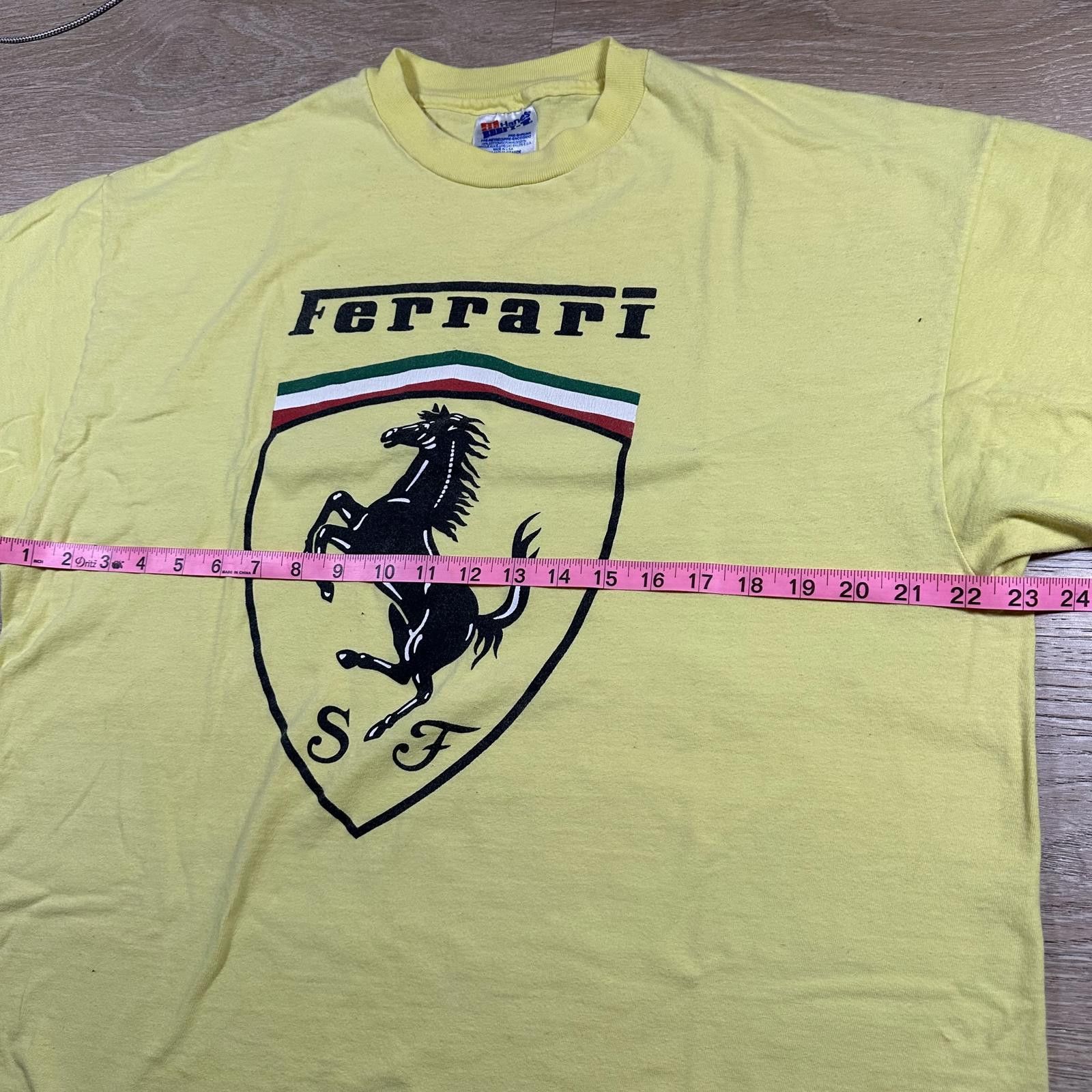 Hanes Vintage 90s Ferrari Hanes single stitch men's yellow graphic Size US XL / EU 56 / 4 - 7 Thumbnail