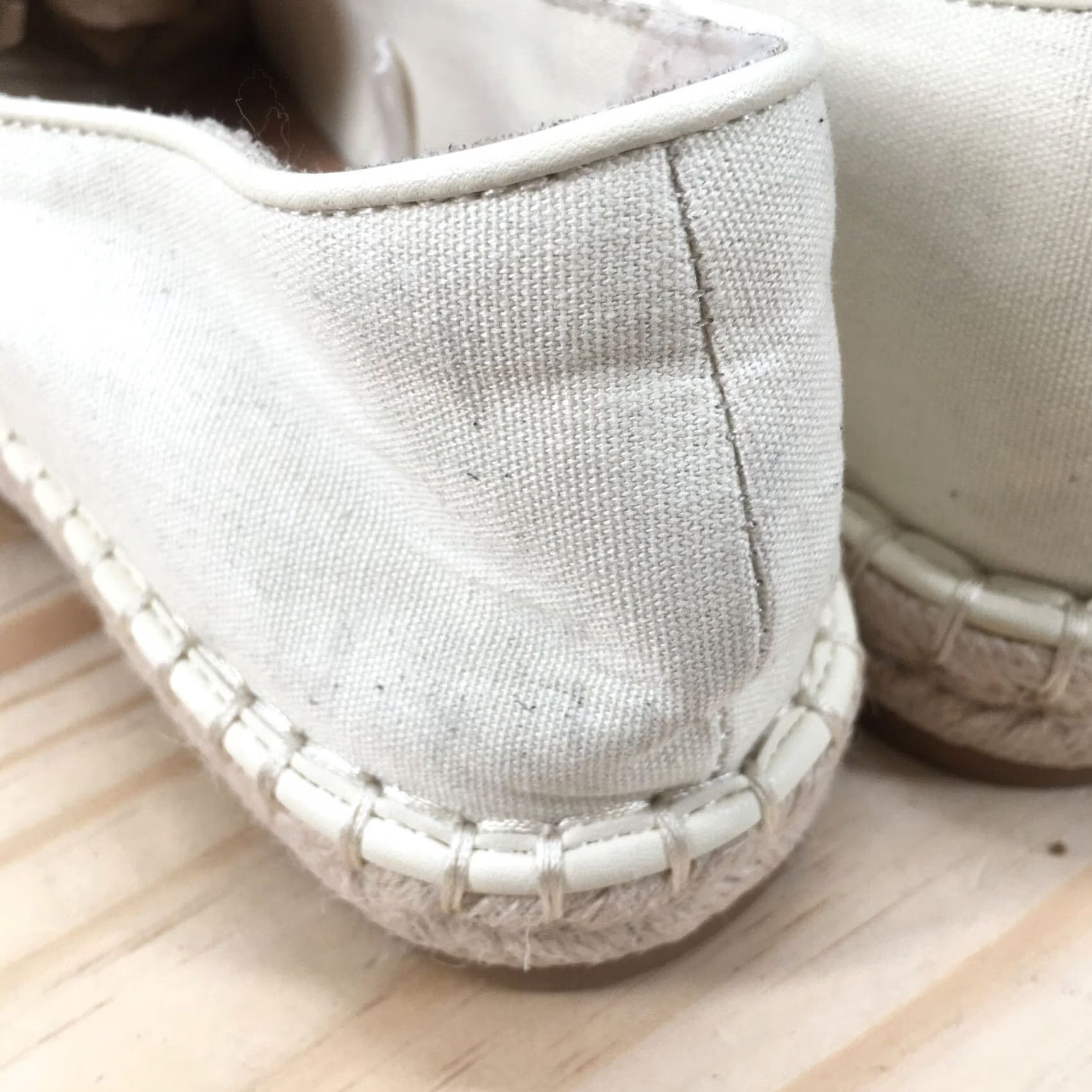 Vintage Universal Thread Shoes Womens 6.5 Cap Toe Slip On Flats Espadrille Beige Canvas Shoes Womens Cap Toe Slip-On Flats Beige Canvas Size ONE SIZE - 3 Thumbnail