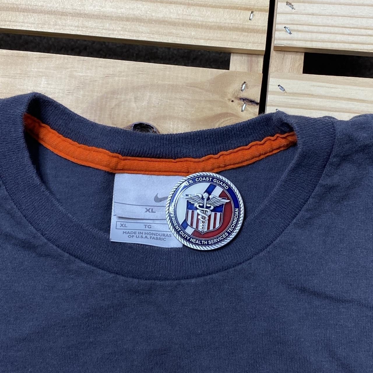 Nike Vintage Nike Center Check Gray Tee Size XL Size US XL / EU 56 / 4 - 4 Thumbnail