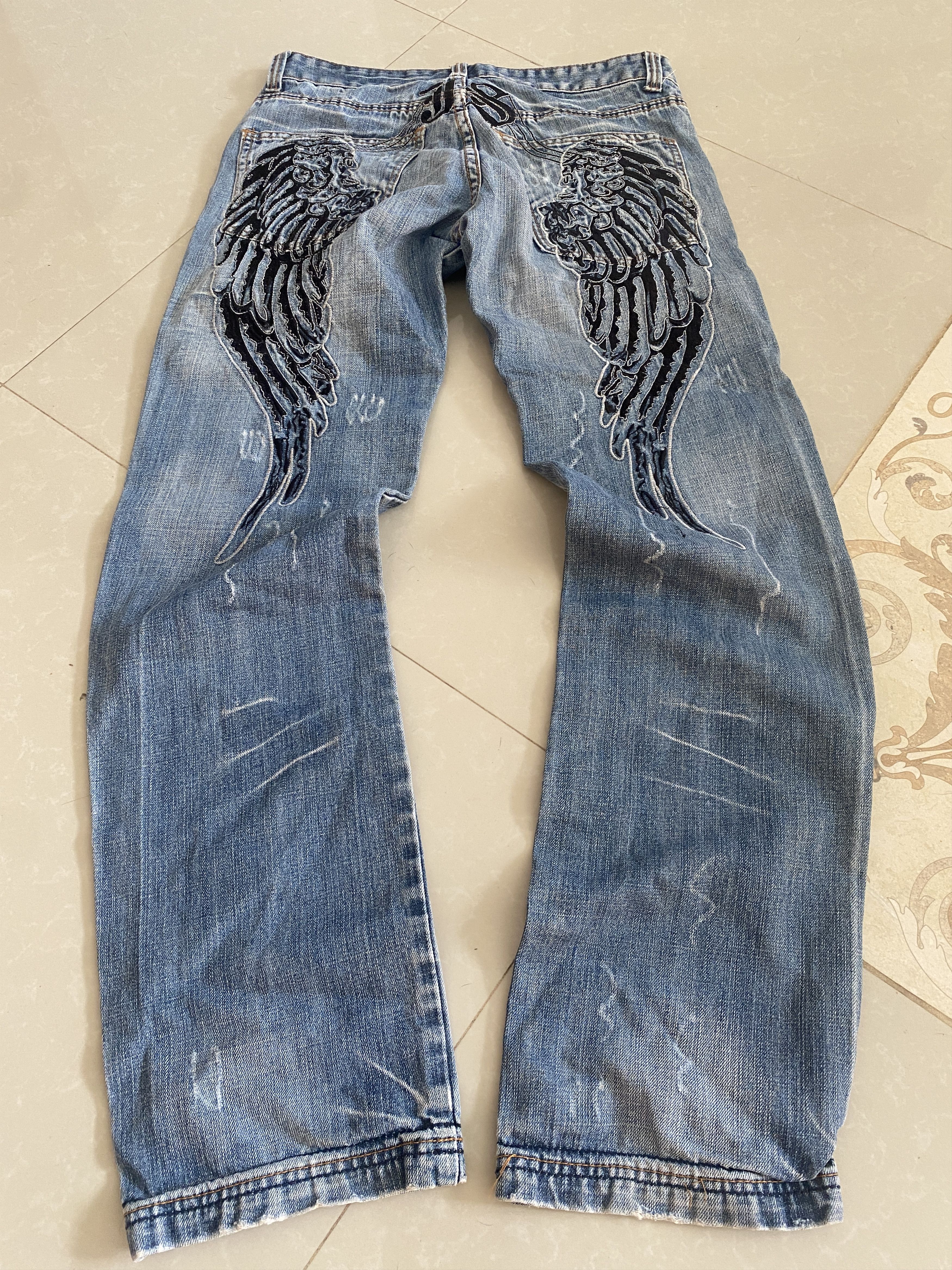 Japanese Brand Japanese Crazy Ed Hardy Style Distressed Washed Jeans Size US 32 / EU 48 - 1 Thumbnail