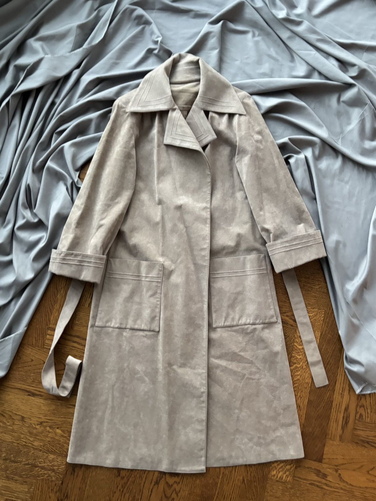 Holt Renfrew × Vintage 1970s Ultrasuede Trench Coat Vintage Holtz Renfrew Duster Size M / US 6-8 / IT 42-44 - 2 Thumbnail