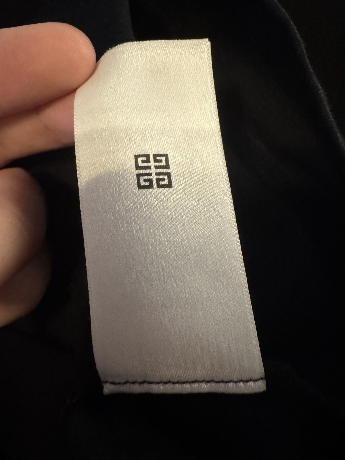 Givenchy GIVENCHY 4G EMBROIDERED LOGO PRINTED OVERSIZED T-SHIRT BLACK Size US S / EU 44-46 / 1 - 4 Thumbnail