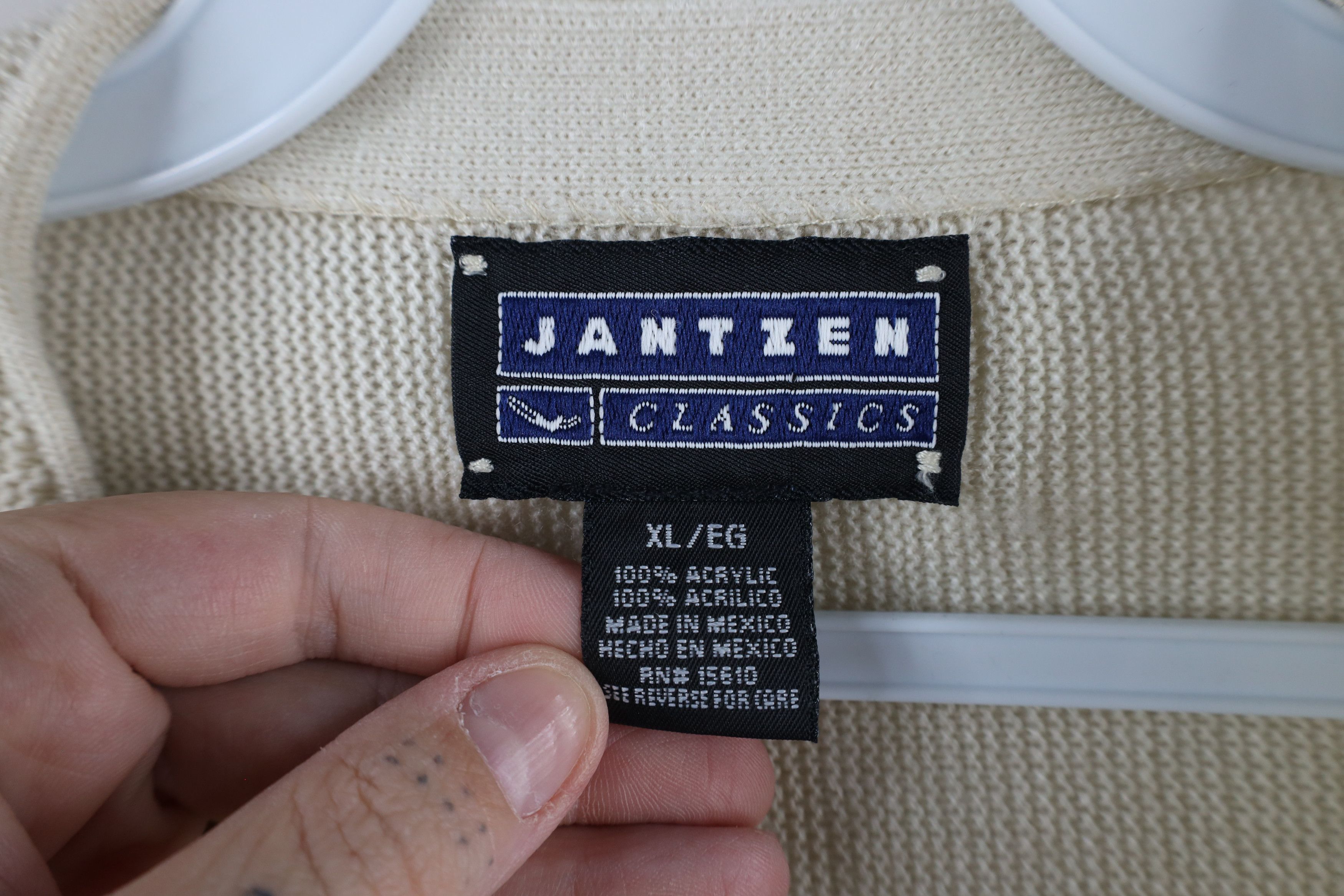 Vintage Vintage 90s Streetwear Knit Cardigan Sweater Beige Acrylic Size US XL / EU 56 / 4 - 5 Thumbnail