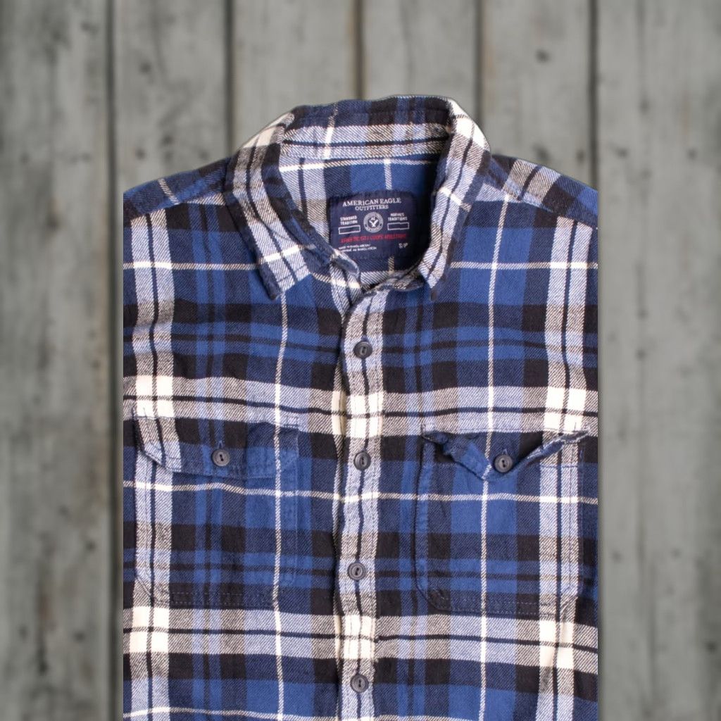 American Eagle Outfitters VINTAGE American Eagle Outfitters Blue Flannel Shirt Small Plaid Button-Up Shirt Size US S / EU 44-46 / 1 - 1 Thumbnail