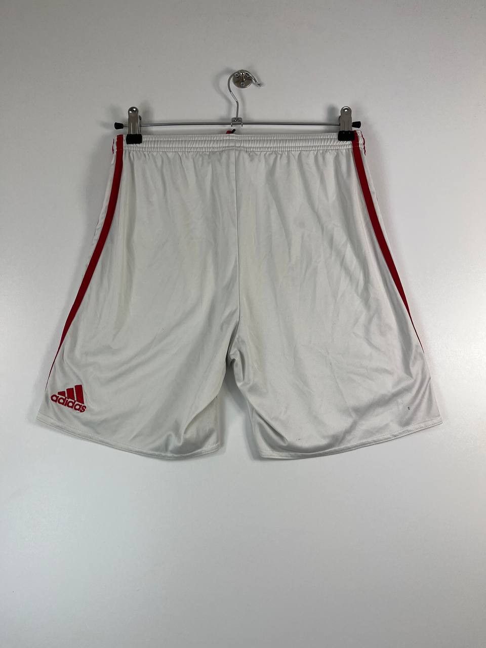Adidas Adidas Manchester United White Football Shorts AV1007 Size S Size US 30 / EU 46 - 6 Thumbnail