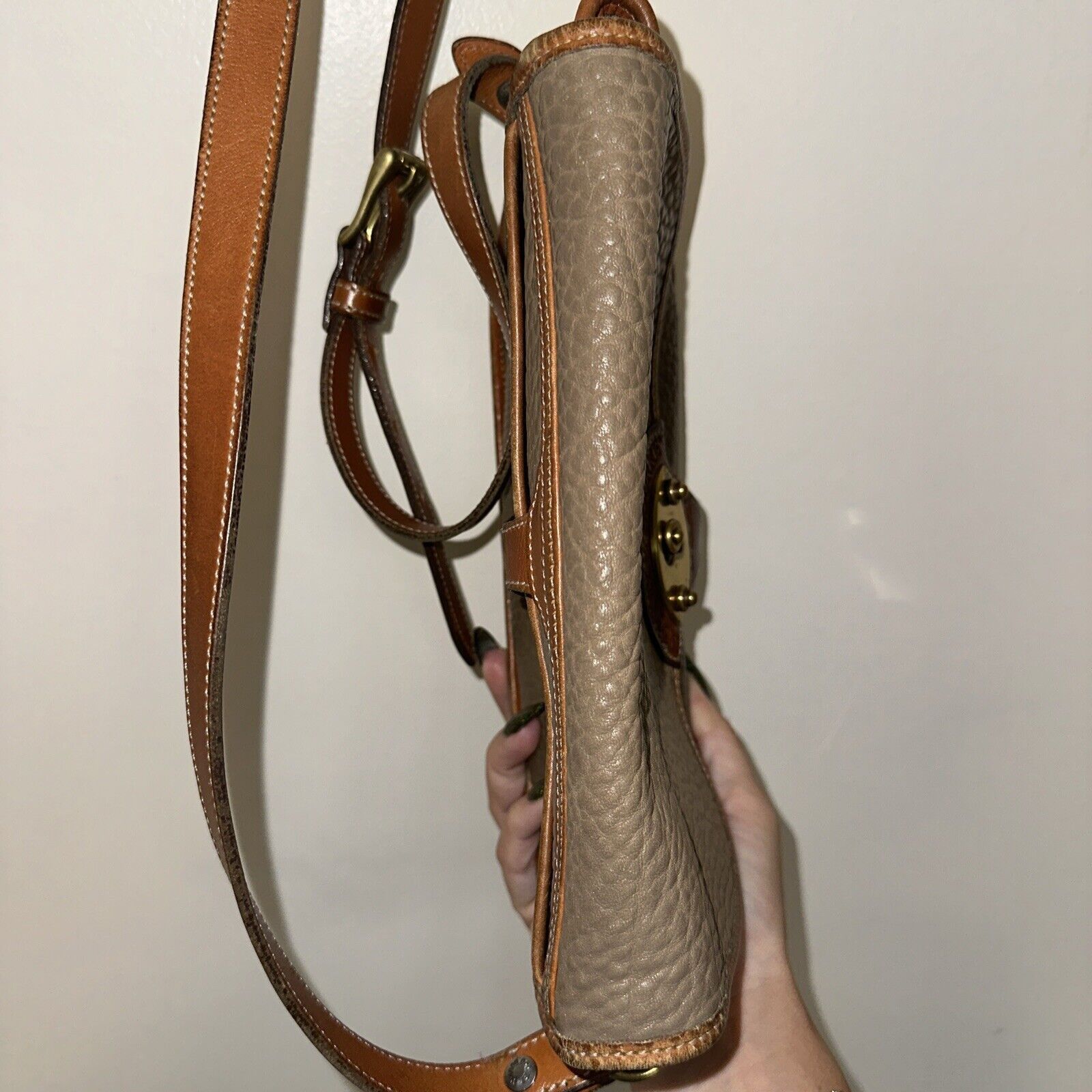 Dooney & Bourke Vtg Dooney & Bourke Cavalry Trooper Shoulder Bag Crossbody Size ONE SIZE - 13 Thumbnail