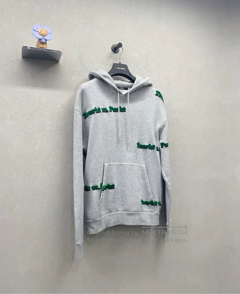 Louis Vuitton Louis Vuitton Grey printed hooded sweatshirt Size US L / EU 52-54 / 3 - 4 Thumbnail