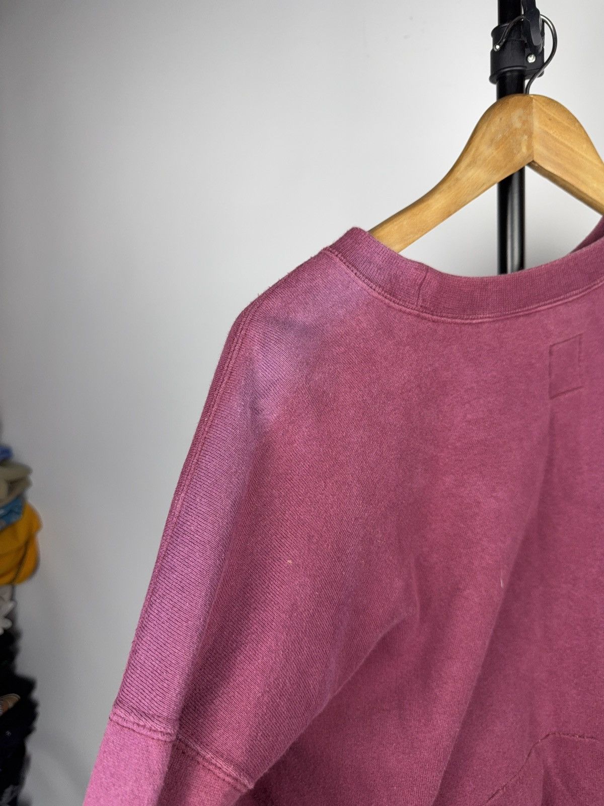Nike Retro 90s Nike Distressed Burgundy Faded Crewneck Swoosh L Size US L / EU 52-54 / 3 - 13 Thumbnail