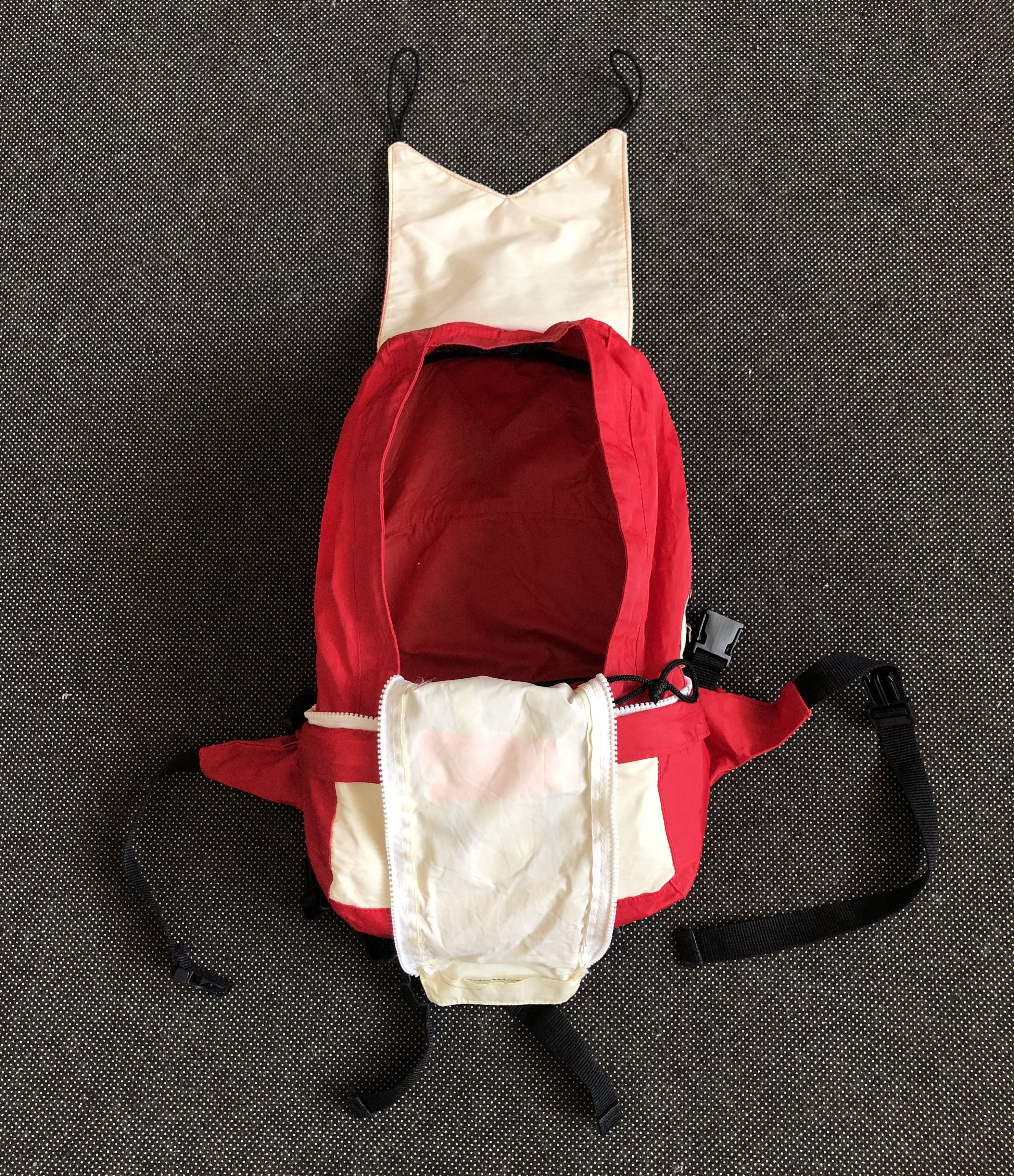 Hysteric Glamour RARE🔥VTG HYSTERIC TRANSFORMABLE 2 IN 1 BACKPACK/WAISTBAG Size ONE SIZE - 11 Thumbnail