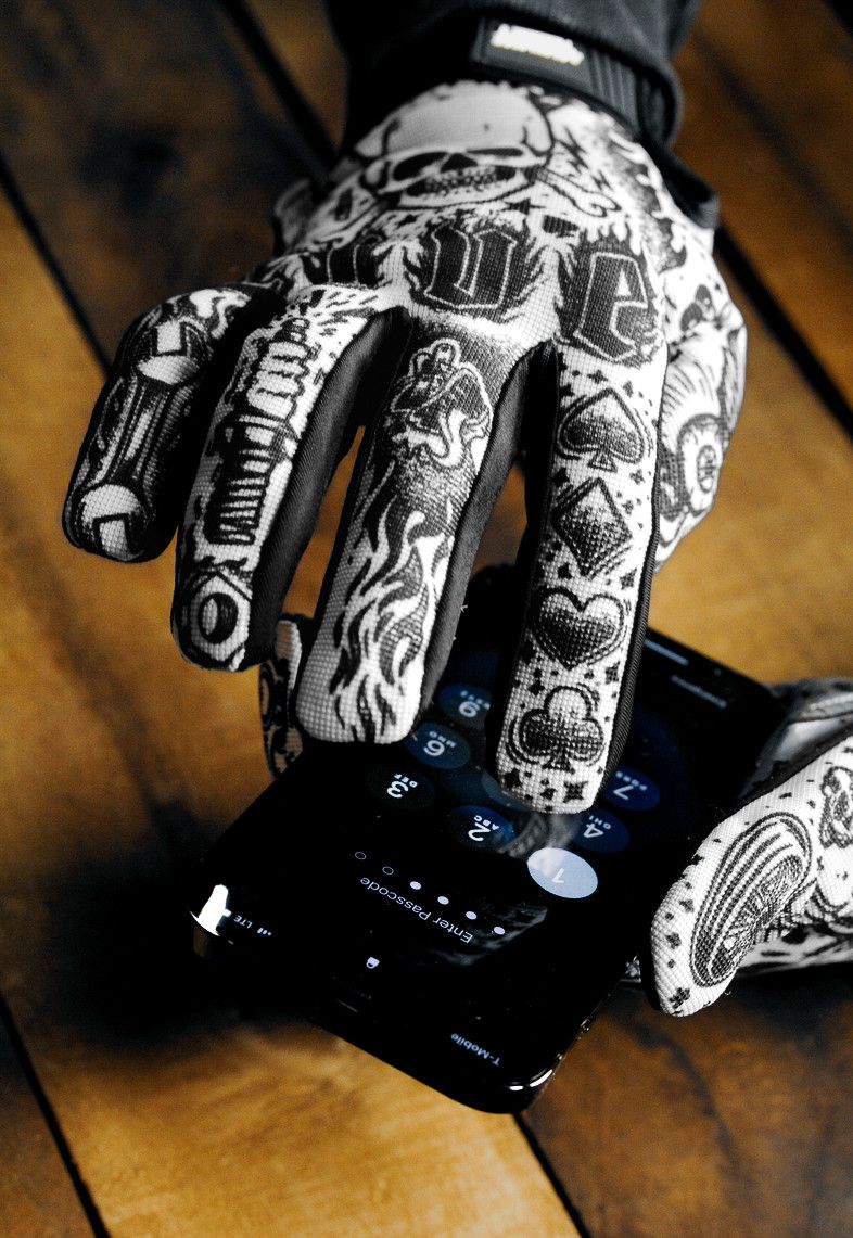 Harley Davidson × Vintage Vintage American Traditional Tattoo Gloves Size ONE SIZE - 2 Thumbnail