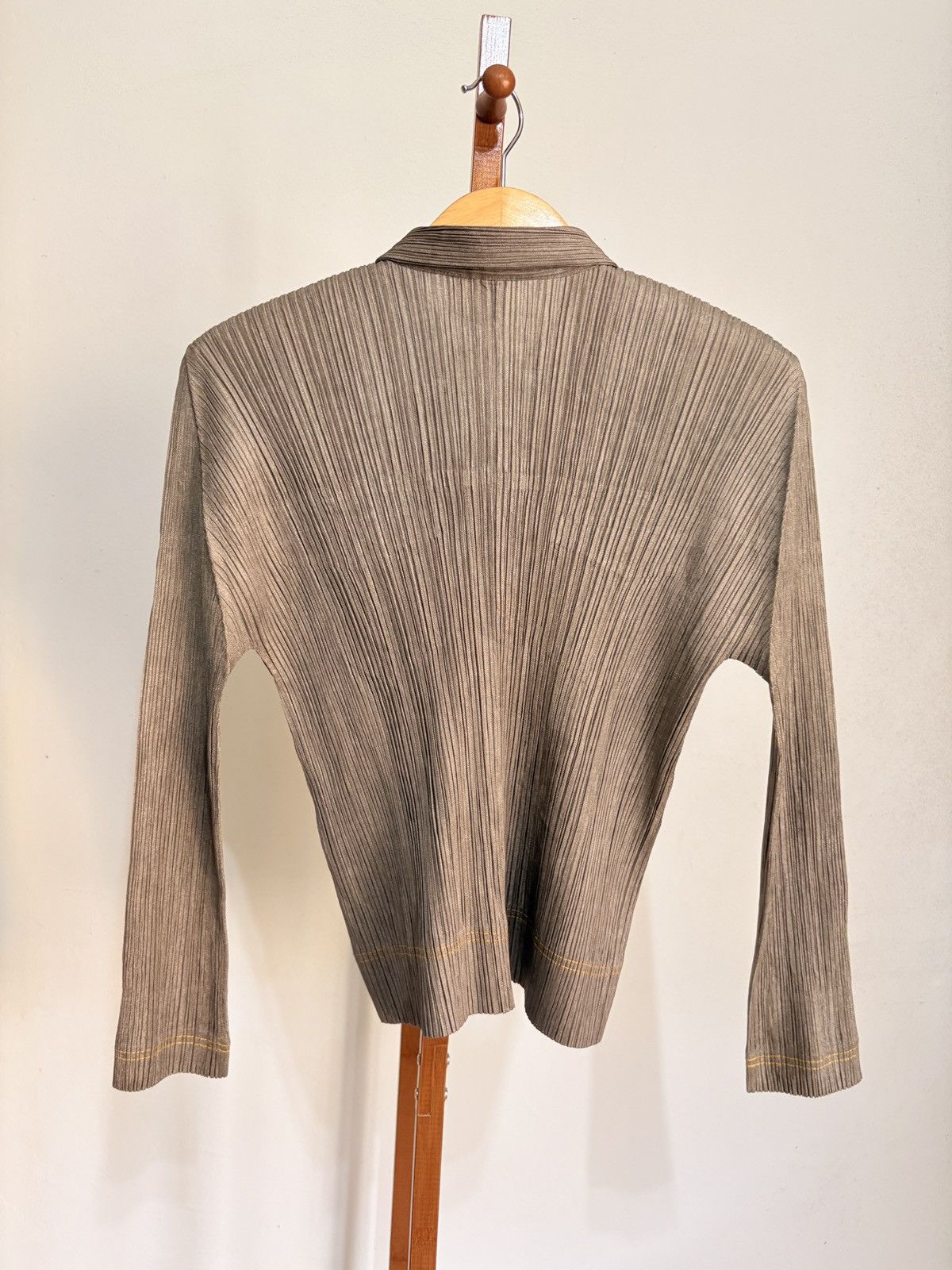Pleats Please Issey Miyake Pleats Please by Issey Miyake Button Up Size M / US 6-8 / IT 42-44 - 9 Thumbnail